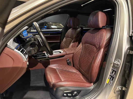BMW 7 Serie - Afbeelding 18 van 30