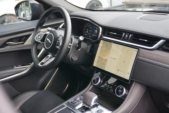 Jaguar F-PACE - Afbeelding 11 van 30