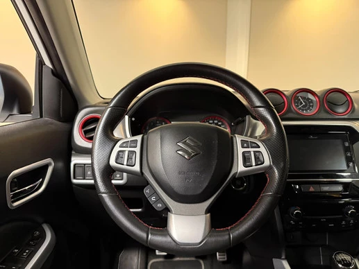 Suzuki Vitara - Afbeelding 18 van 30