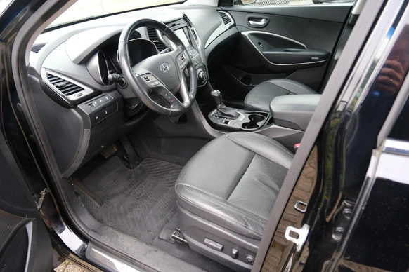 Hyundai Santa Fe - Afbeelding 2 van 30