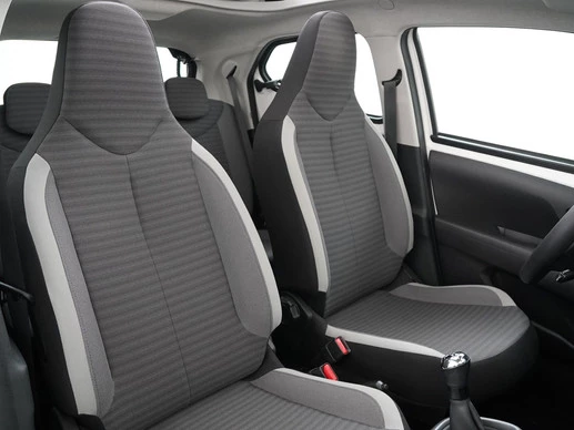 Toyota Aygo - Afbeelding 23 van 30