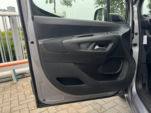 Opel Combo - Afbeelding 13 van 30