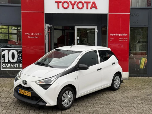 Toyota Aygo - Afbeelding 1 van 16