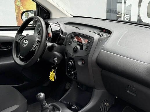 Toyota Aygo - Afbeelding 15 van 16
