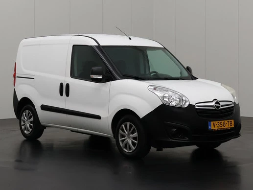 Opel Combo - Afbeelding 1 van 22