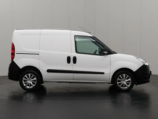 Opel Combo - Afbeelding 13 van 22