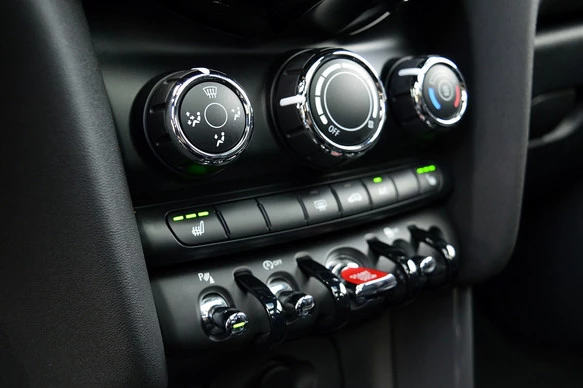 MINI Cooper - Afbeelding 25 van 30