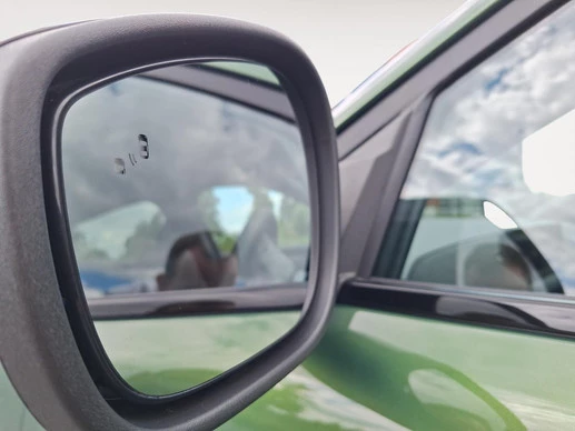 Ford Mustang Mach-E - Afbeelding 10 van 30