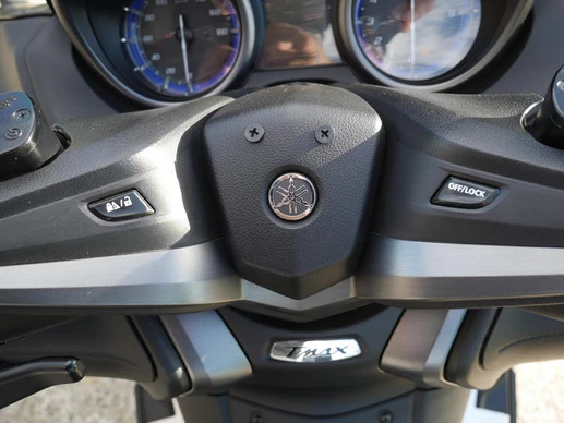 Yamaha T-MAX - Afbeelding 10 van 18