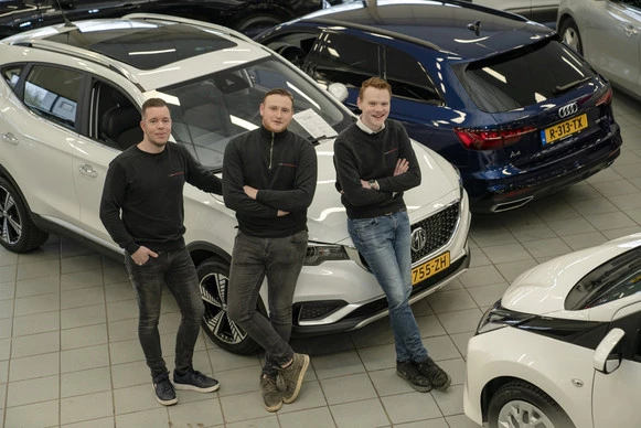 Yamaha T-MAX - Afbeelding 18 van 18