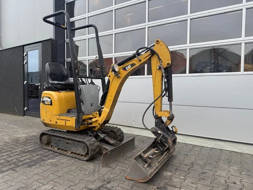 Caterpillar  - Afbeelding 22 van 26