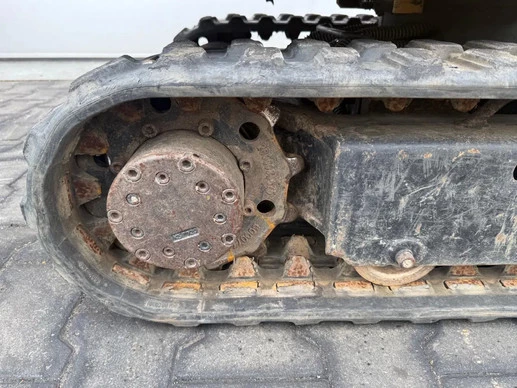 Caterpillar  - Afbeelding 23 van 26