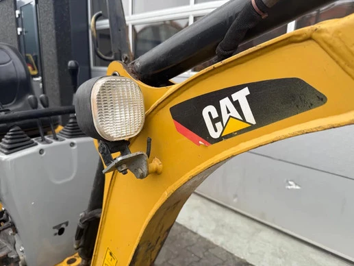 Caterpillar  - Afbeelding 24 van 26