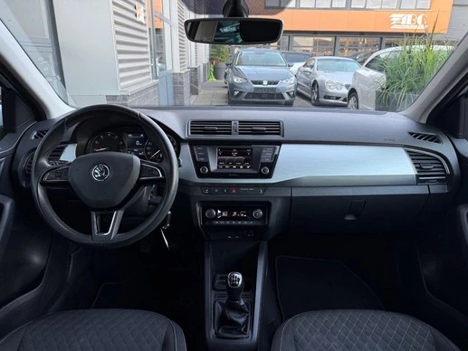 Škoda Fabia - Afbeelding 2 van 23