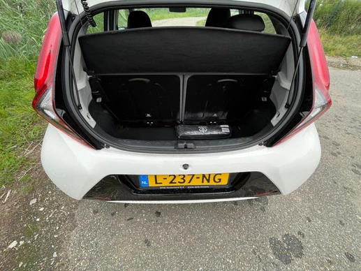Toyota Aygo - Afbeelding 8 van 29