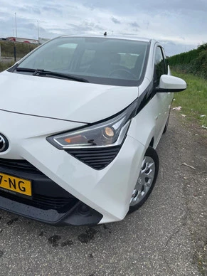 Toyota Aygo - Afbeelding 25 van 29
