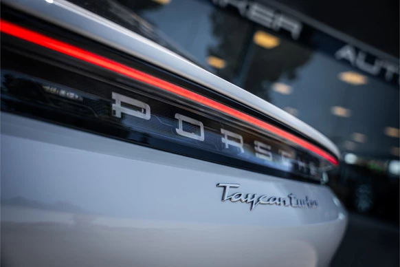 Porsche Taycan - Afbeelding 21 van 30
