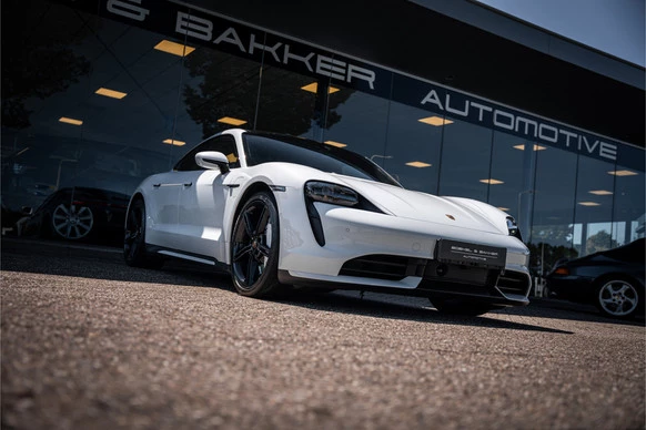 Porsche Taycan - Afbeelding 22 van 30