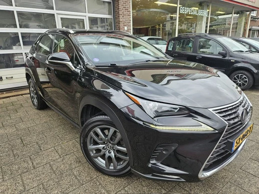 Lexus NX - Afbeelding 2 van 22