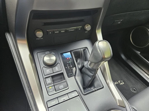 Lexus NX - Afbeelding 14 van 22