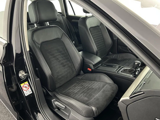 Volkswagen Passat - Afbeelding 2 van 30