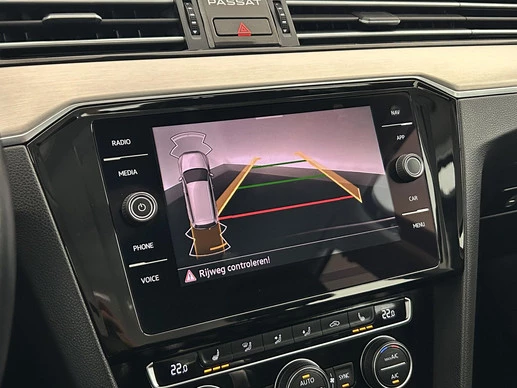 Volkswagen Passat - Afbeelding 4 van 30