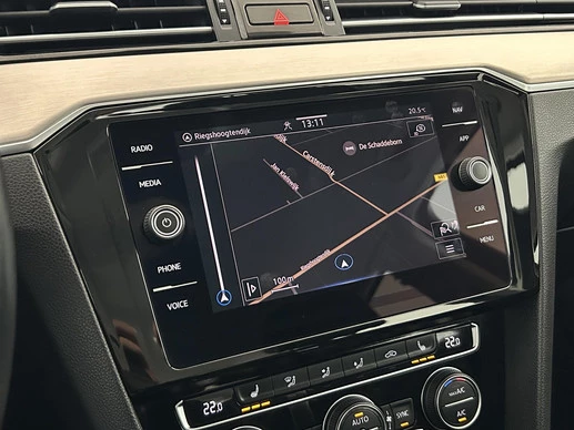 Volkswagen Passat - Afbeelding 18 van 30