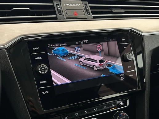 Volkswagen Passat - Afbeelding 25 van 30