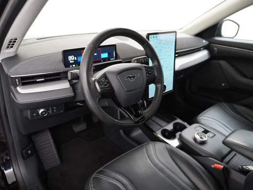 Ford Mustang Mach-E - Afbeelding 8 van 30