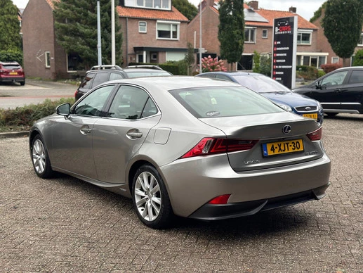 Lexus IS - Afbeelding 8 van 26
