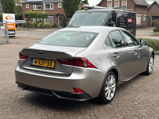 Lexus IS - Afbeelding 11 van 26