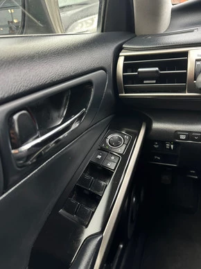 Lexus IS - Afbeelding 13 van 26