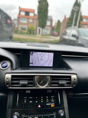 Lexus IS - Afbeelding 17 van 26