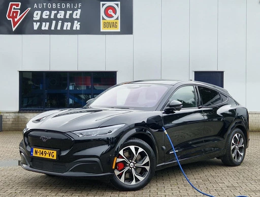 Ford Mustang Mach-E - Afbeelding 1 van 30