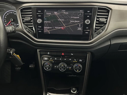 Volkswagen T-Roc - Afbeelding 13 van 30