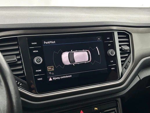 Volkswagen T-Roc - Afbeelding 20 van 30