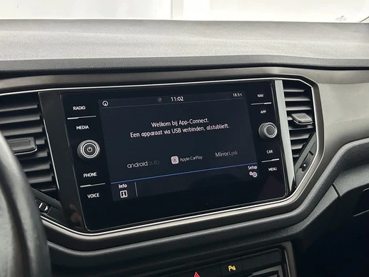 Volkswagen T-Roc - Afbeelding 24 van 30
