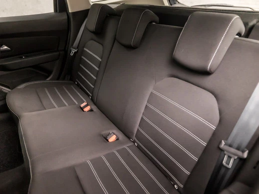 Dacia Duster - Afbeelding 16 van 30