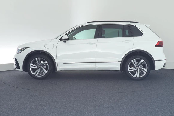 Volkswagen Tiguan - Afbeelding 8 van 30