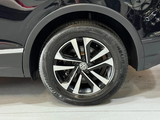 Volkswagen Tiguan - Afbeelding 24 van 30