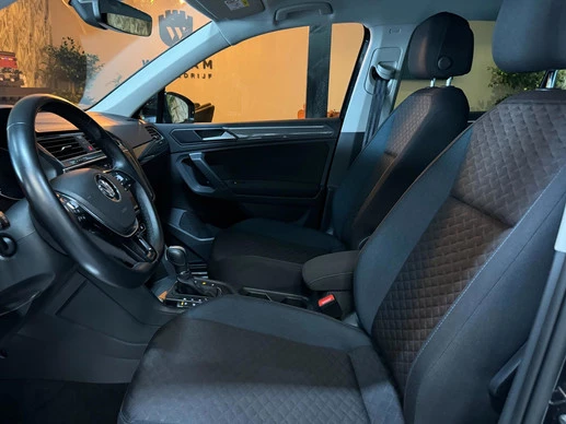 Volkswagen Tiguan - Afbeelding 29 van 30