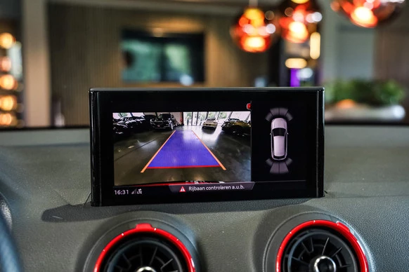 Audi SQ2 - Afbeelding 17 van 30