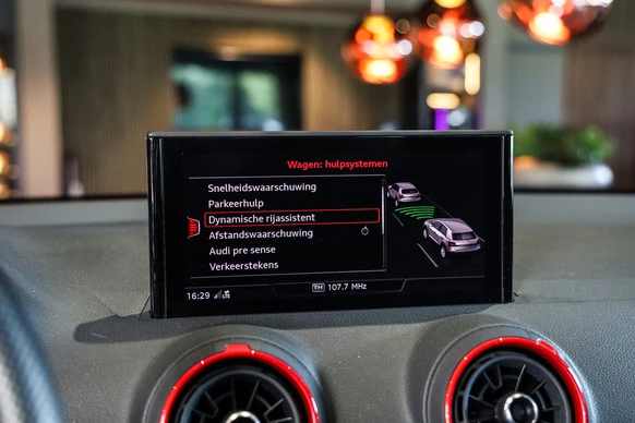 Audi SQ2 - Afbeelding 18 van 30