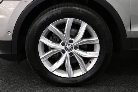 Volkswagen Tiguan - Afbeelding 10 van 30