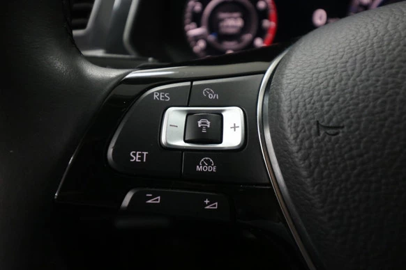 Volkswagen Tiguan - Afbeelding 17 van 30