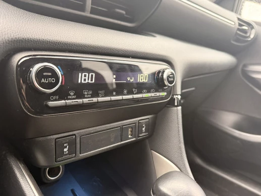 Mazda 2 Hybrid - Afbeelding 13 van 22