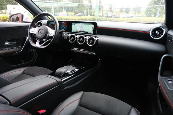 Mercedes-Benz A-Klasse - Afbeelding 5 van 30