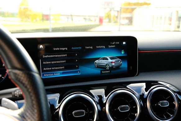 Mercedes-Benz A-Klasse - Afbeelding 25 van 30