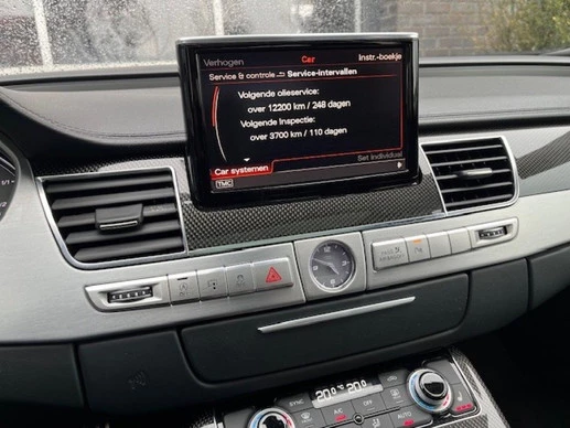 Audi S8 - Afbeelding 21 van 30