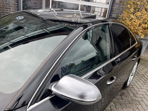 Audi S8 - Afbeelding 28 van 30